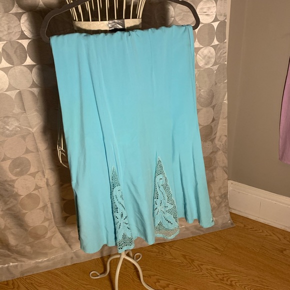 Two Piece Skirt Set - Picture 2 of 2